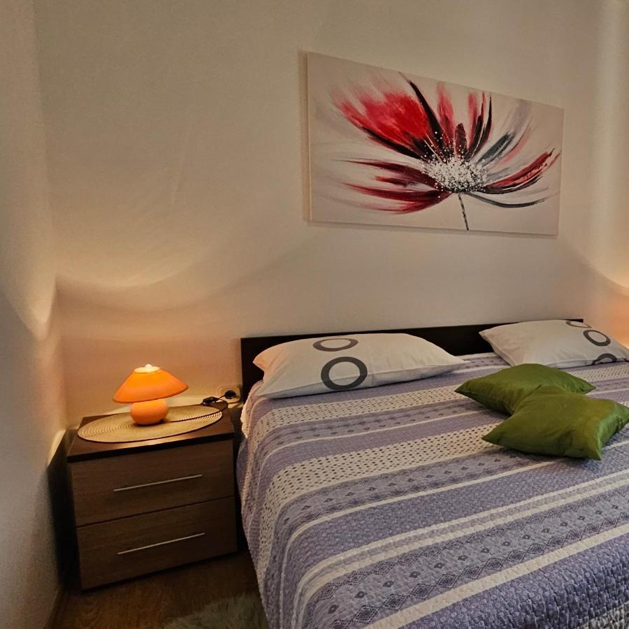 Andela Apartment Pula Extérieur photo