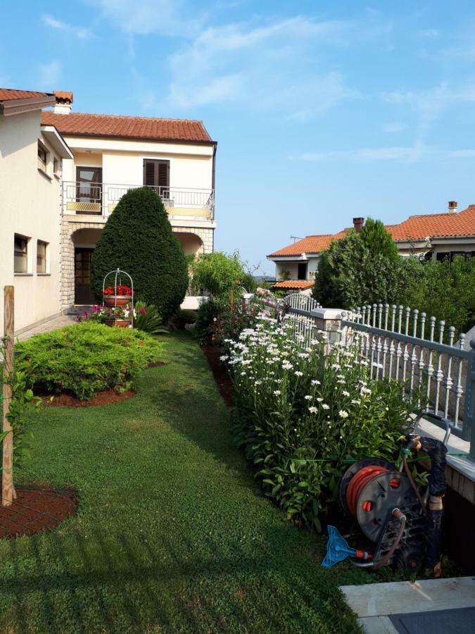 Andela Apartment Pula Extérieur photo